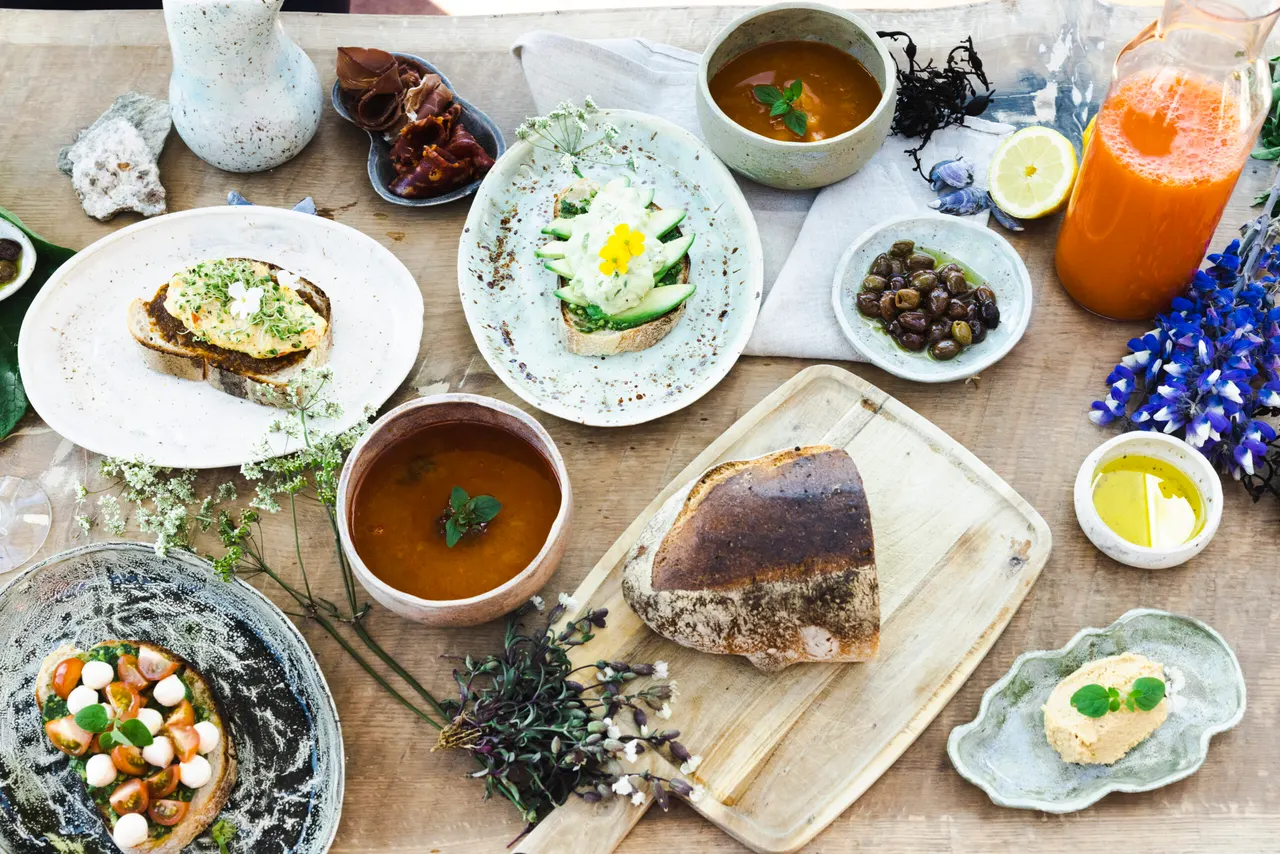 Réttir frá Stormur Bistro á borði
